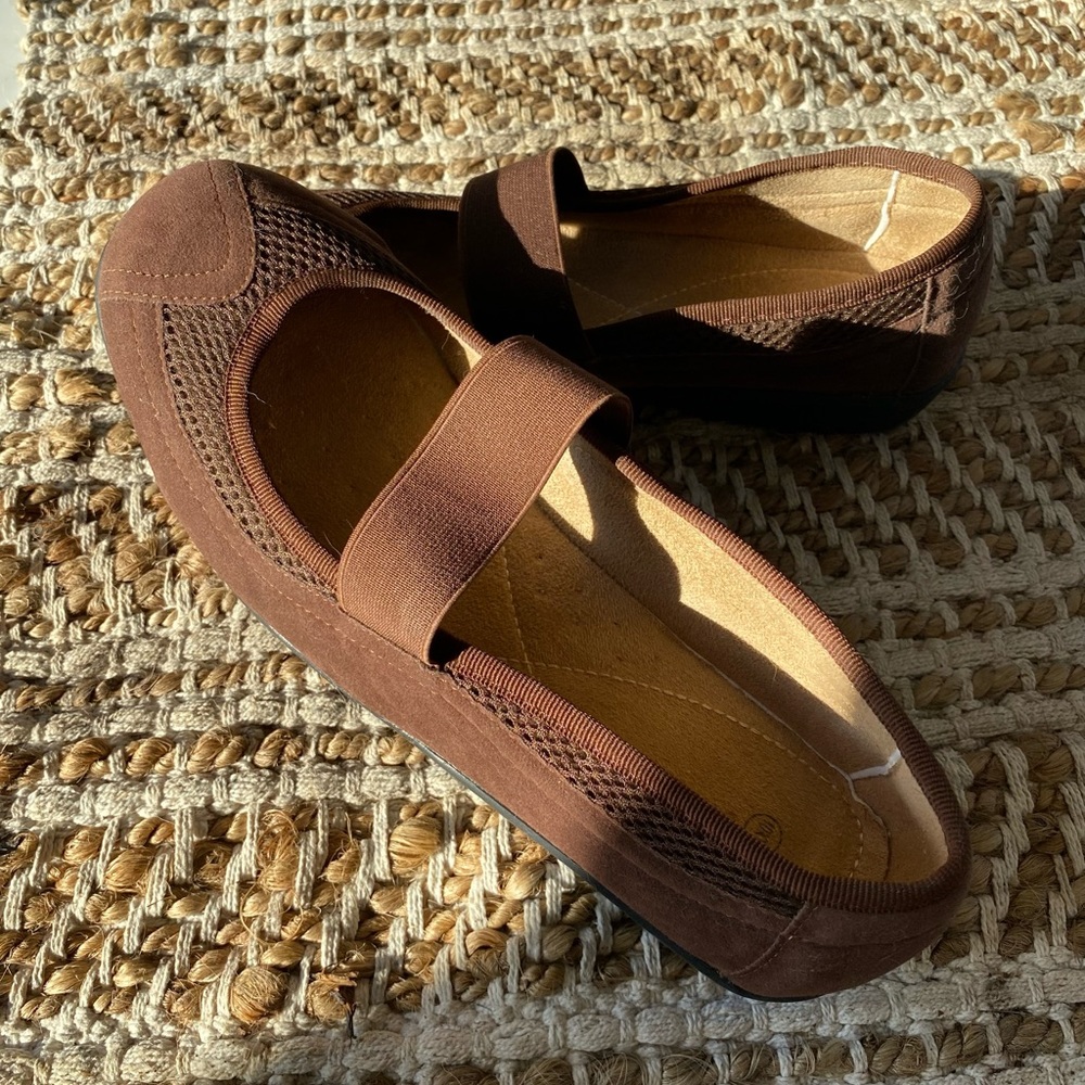 Summer shoes